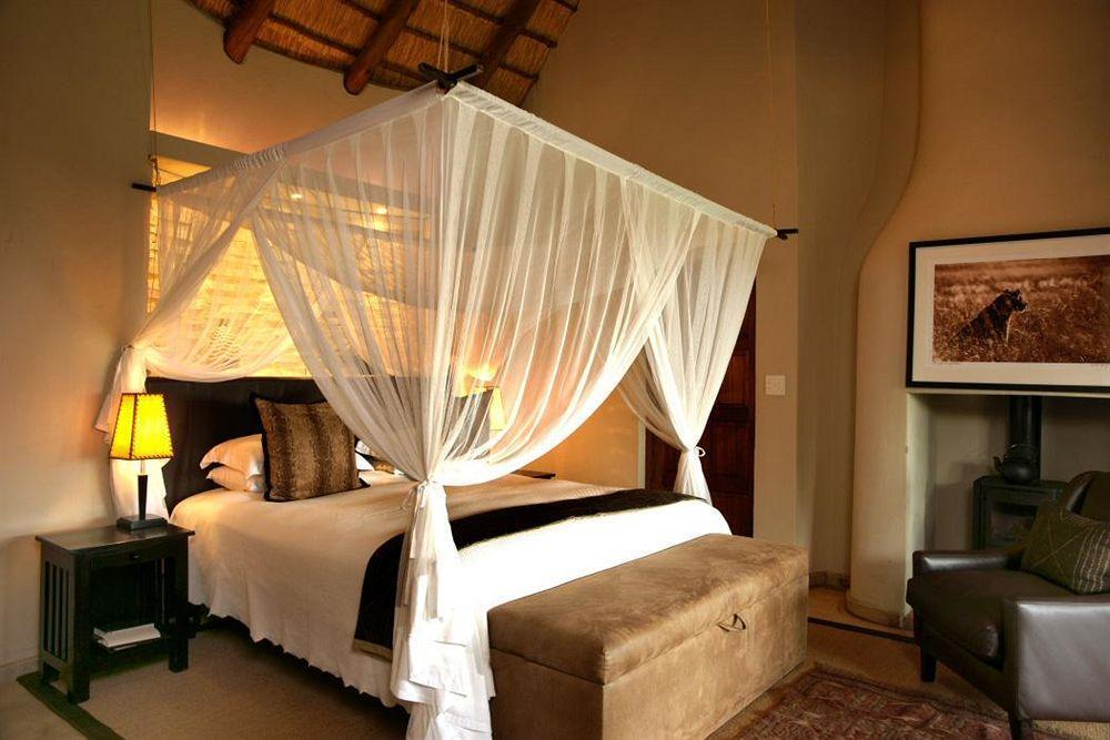 Impodimo Game Lodge Madikwe Game Reserve Exterior photo